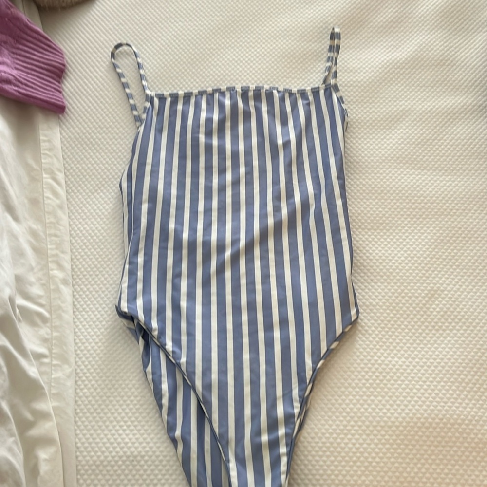 Same swim stripe one piece bathing suit